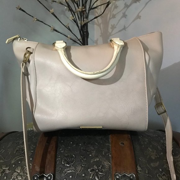 DANIELLE NICOLE TAUPE VEGAN LEATHER "ALEXIS" BAG - Picture 2 of 13